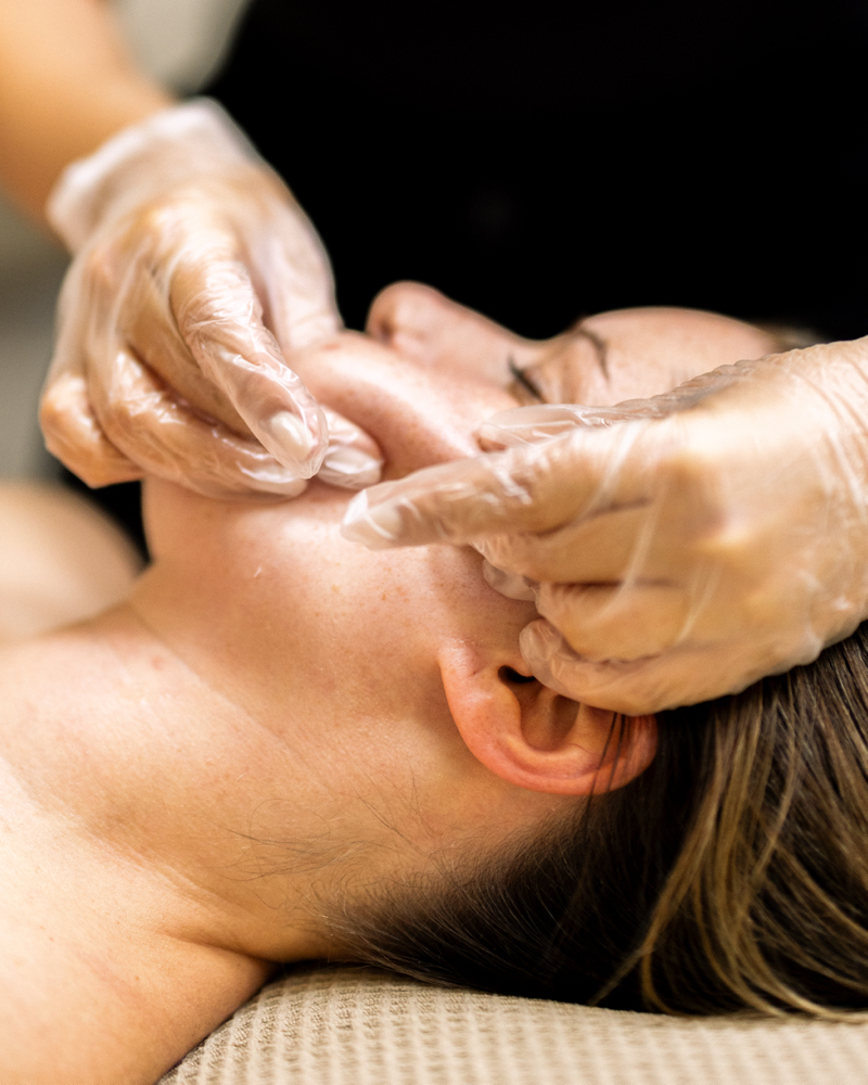 75 Min Bespoke Facial