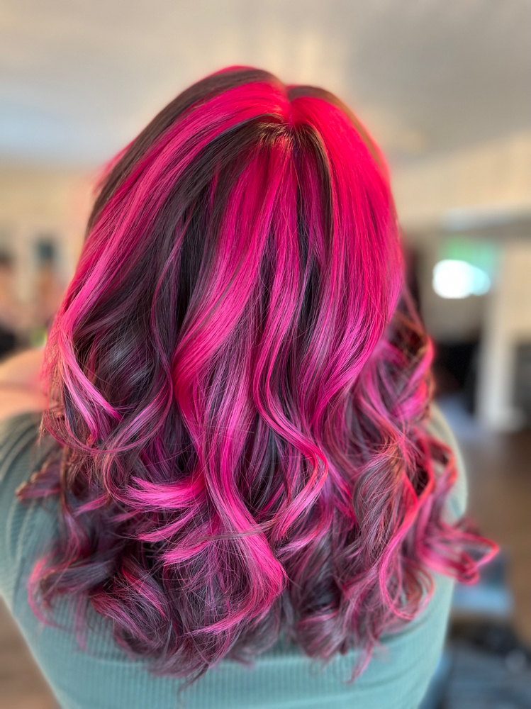 CREATIVE COLOR