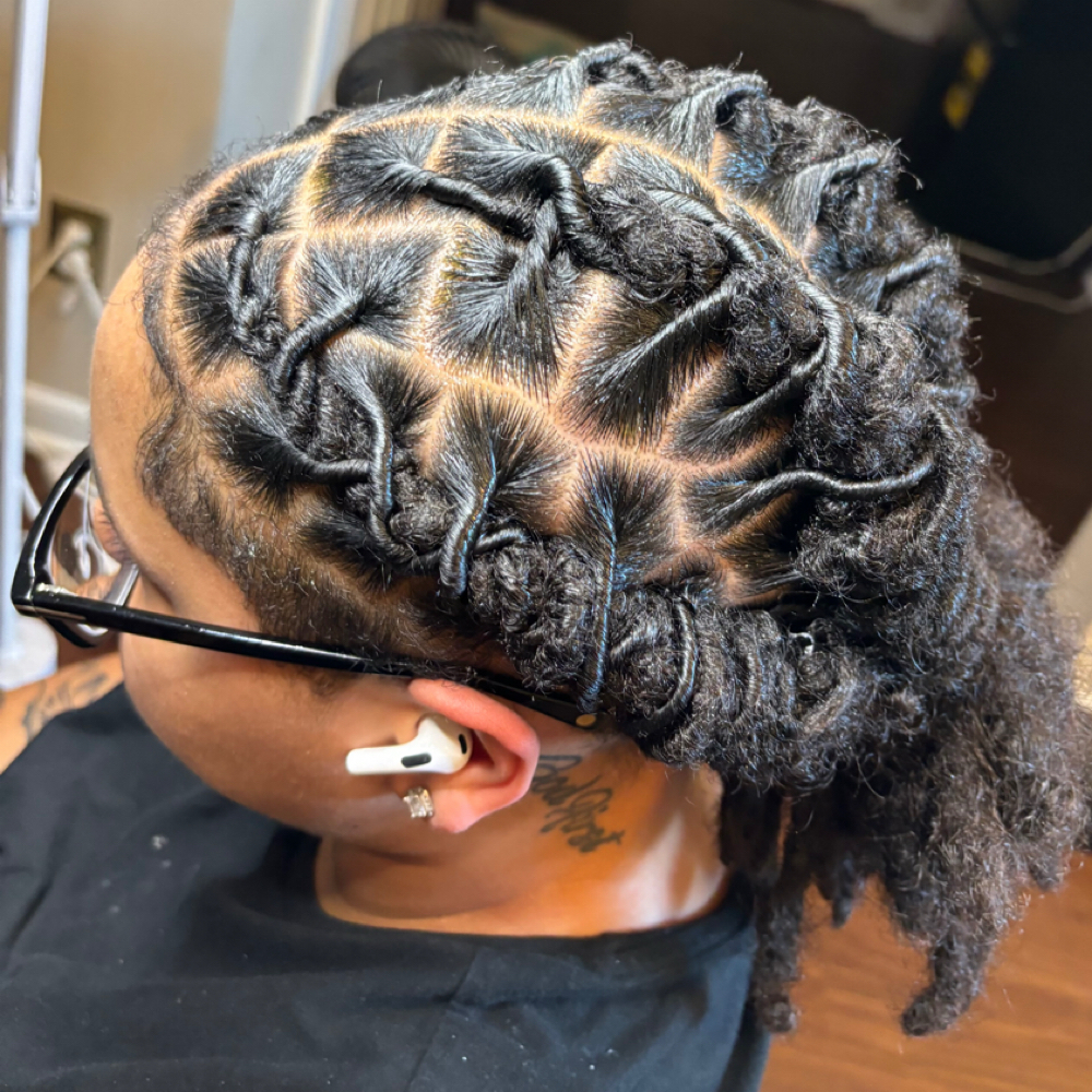 Luxury Loc Services at The Hustlers Palace Salon in Whitehall, OH