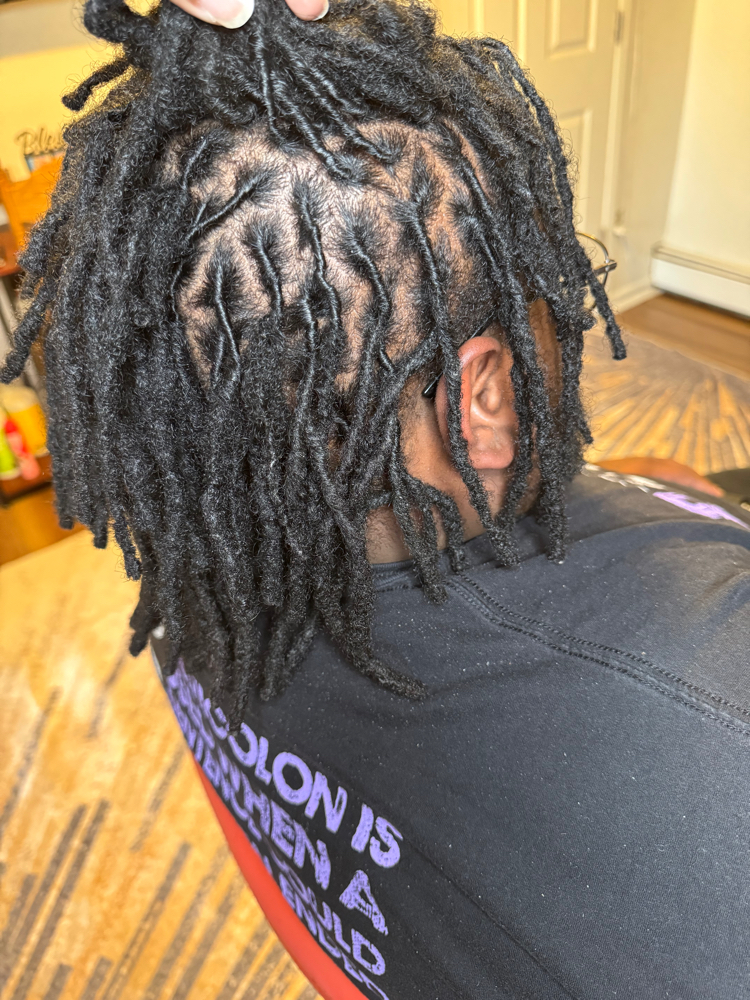 Loc Reattachment at Preciousstylez in Pittsburgh, PA