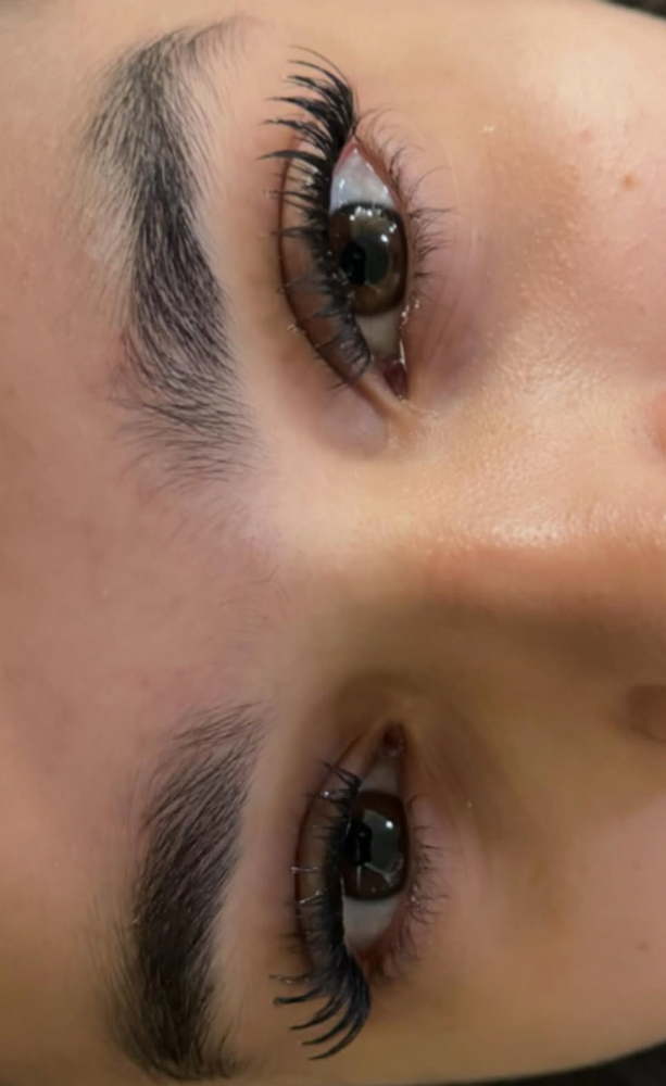 Lash Cluster set