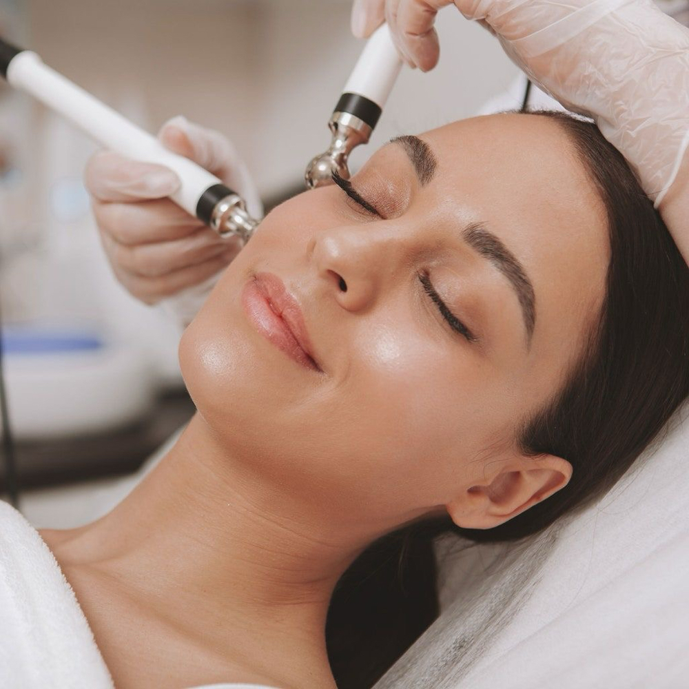 Microcurrent Facial
