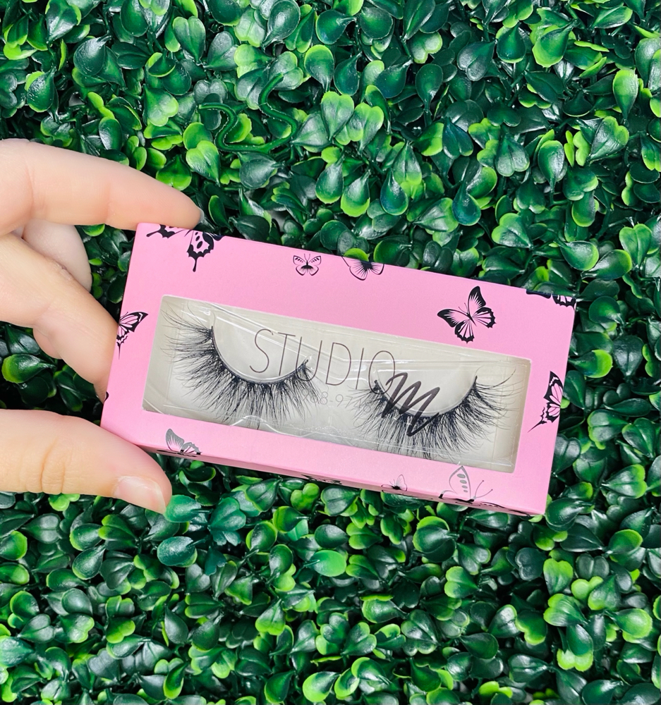 Lash Application