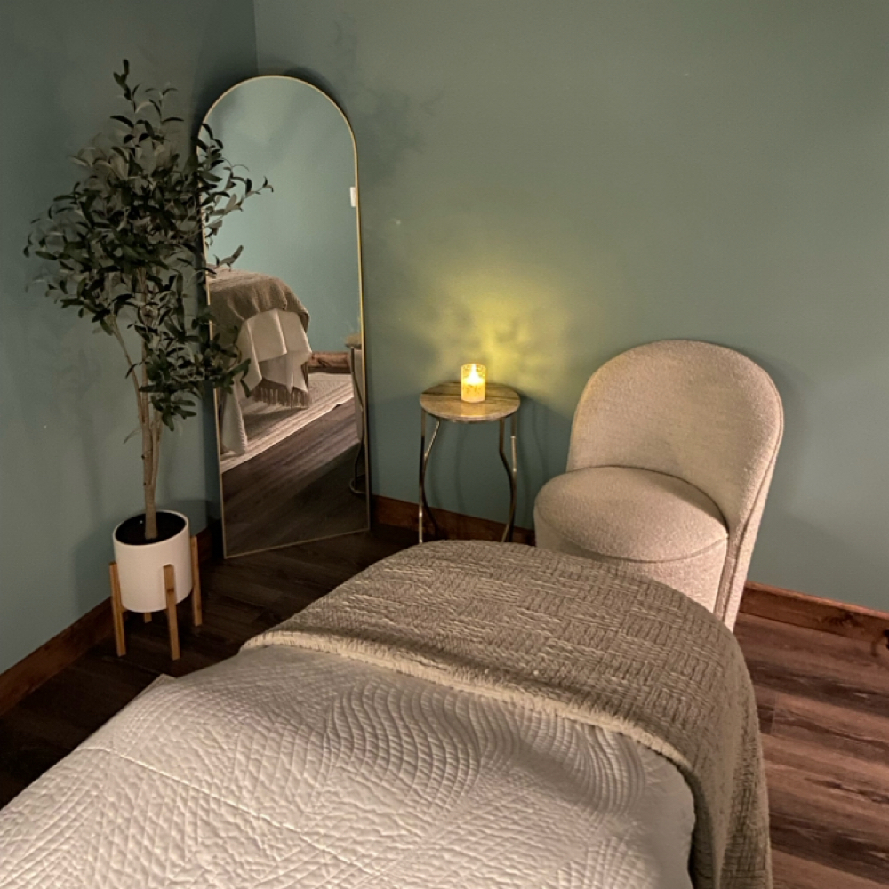 Restore & Lift Experience | 90 Min at The Skin Refinery - Aesthetic and Renewal Spa in Altamont, IL