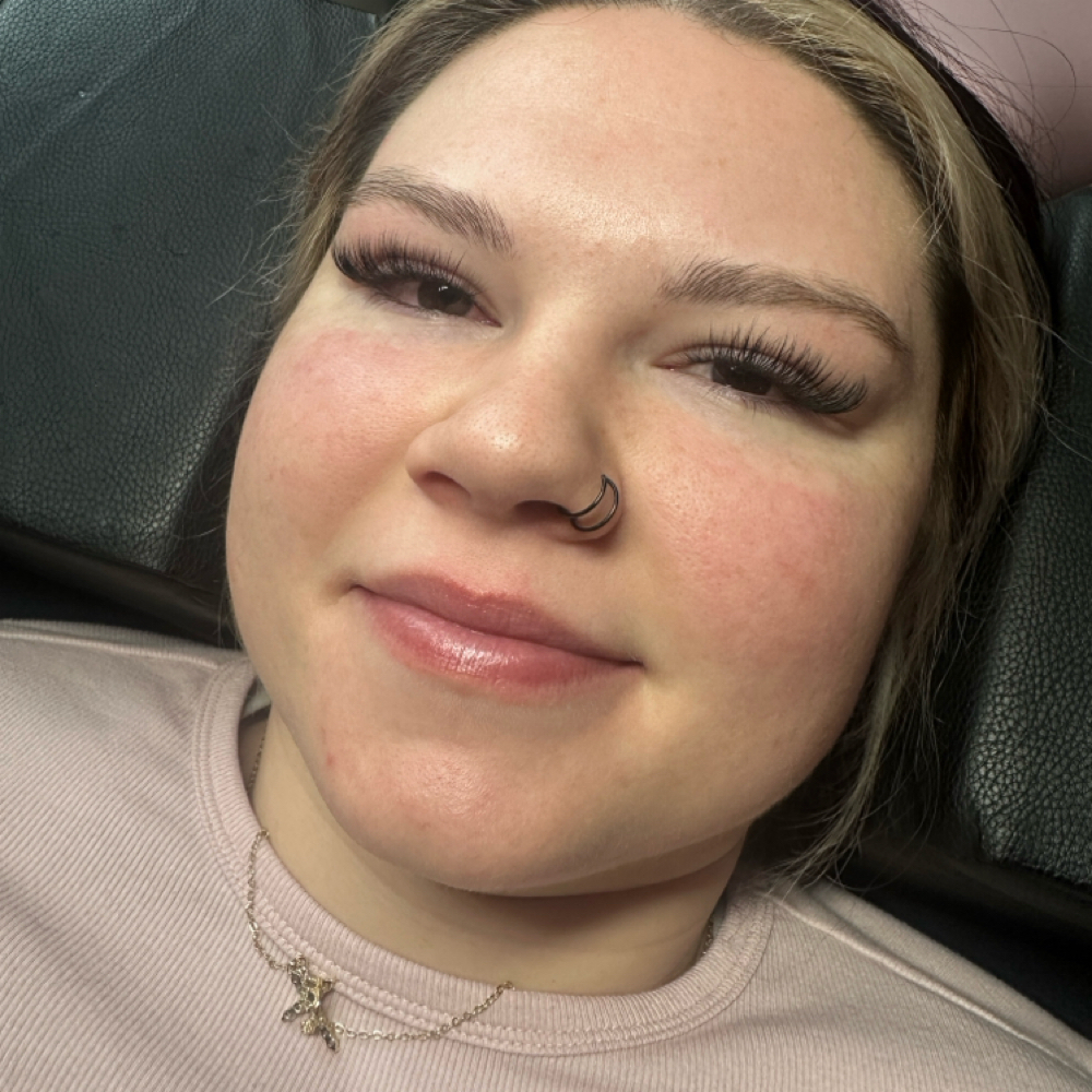 Full Set Volume Lash Extensions at Mini Salon Co. in Bay city, MI