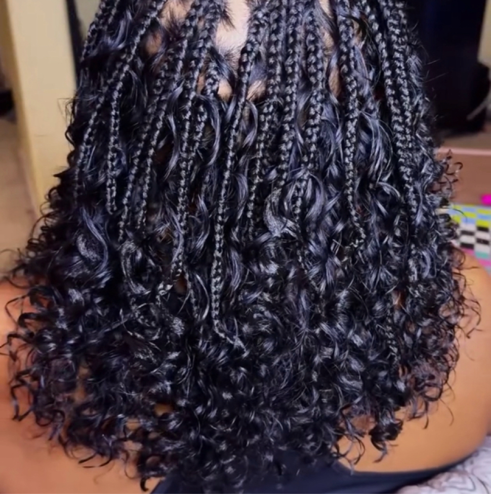 Miracle Knot at Bita’s Beauty Glam