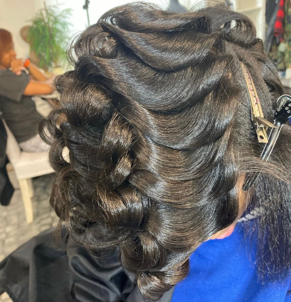 Press & Style (Wave Curls)