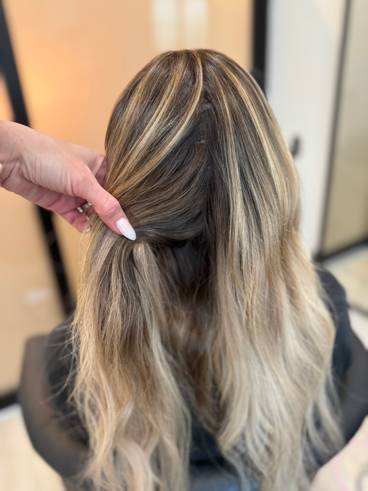 Hair Extensions Touch-up
