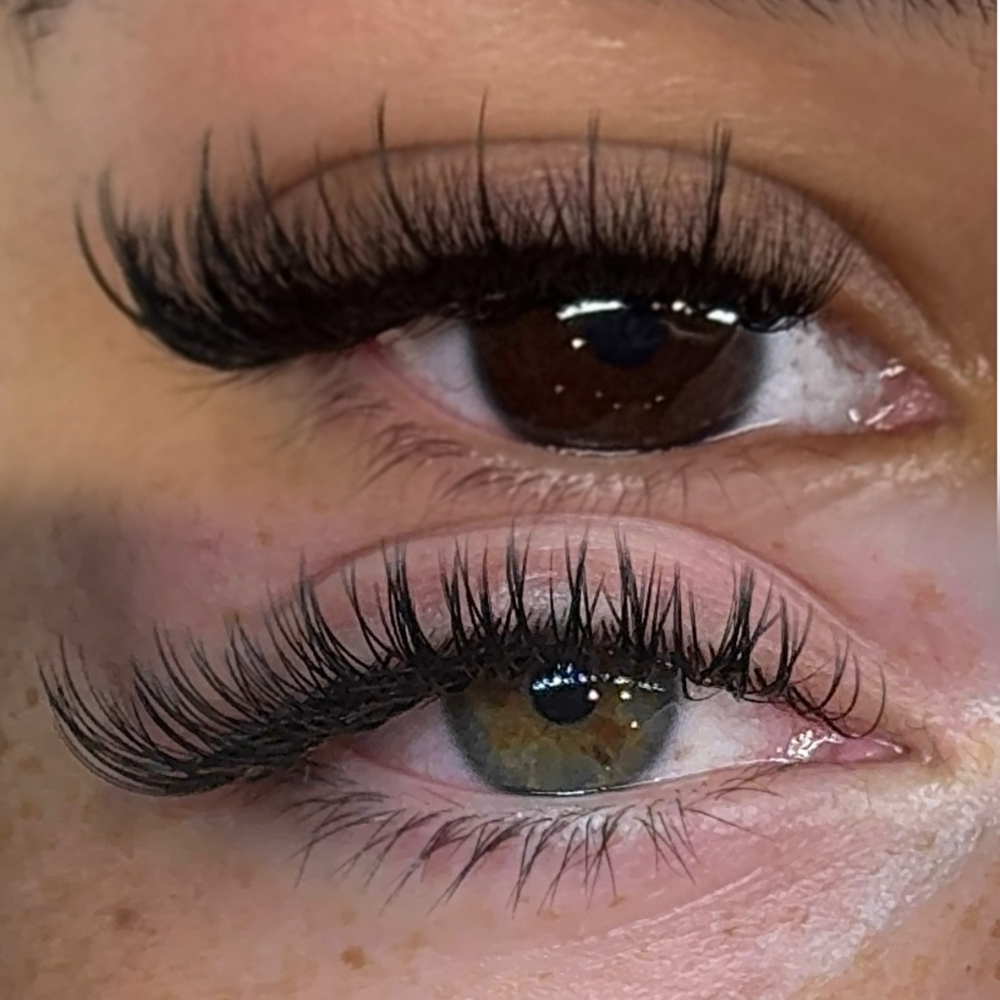 Classic/YY/Hybrid Fill at MartiniLashes in Omaha, NE