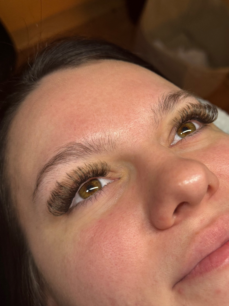 Cluster Lashes