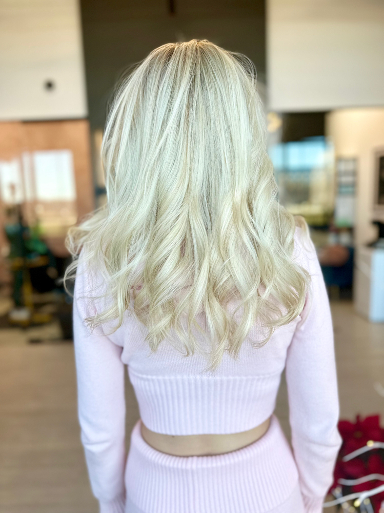 NEW CLIENT FULL BLONDING SESSION