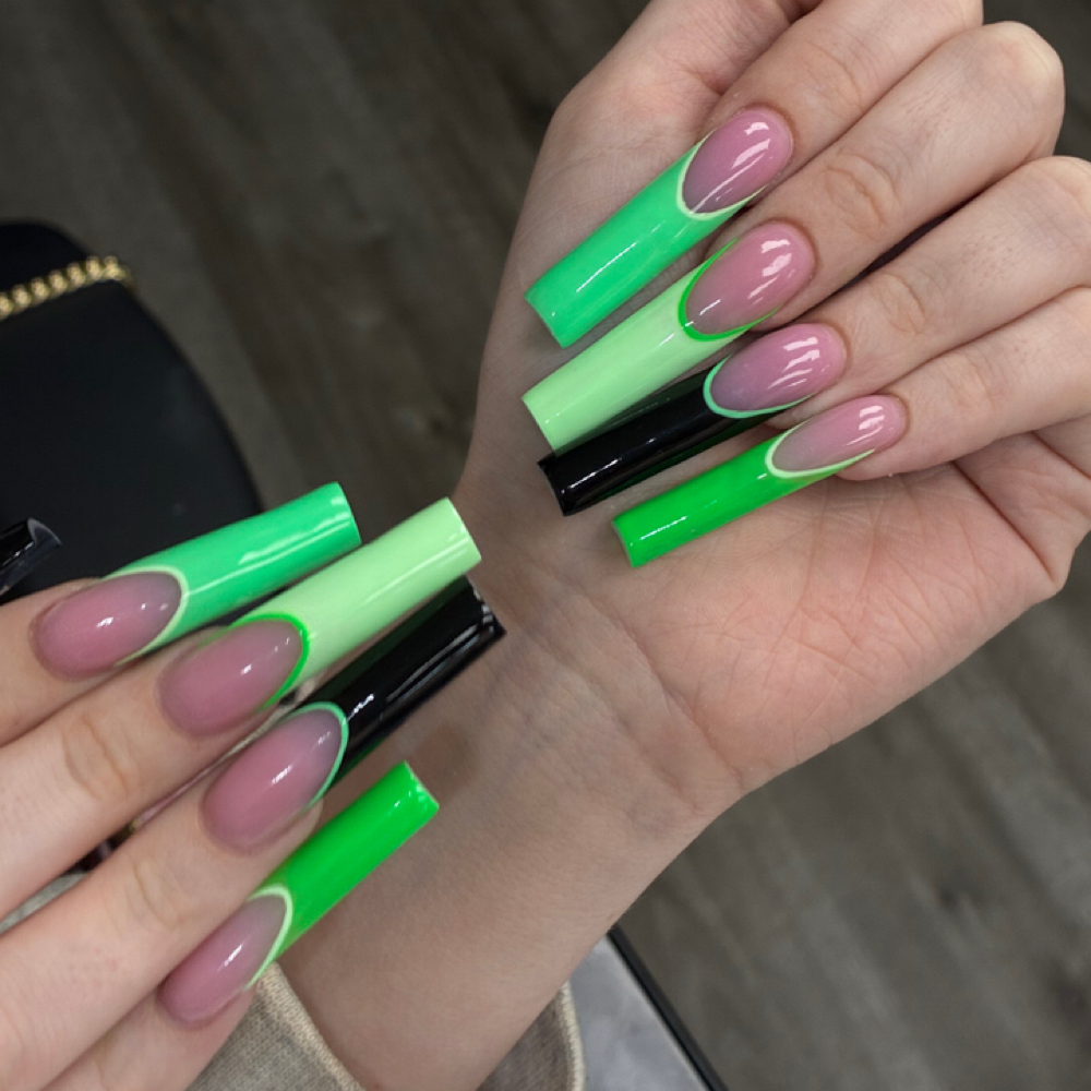 XL princess at SJC nails in Beavercreek, OH
