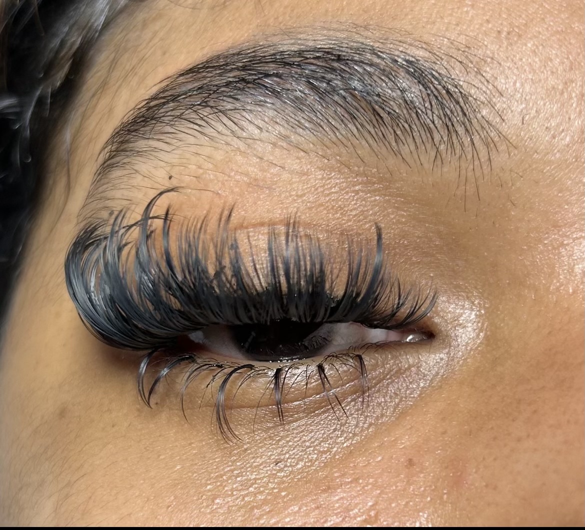 Dramatic Look Cluster Lashes