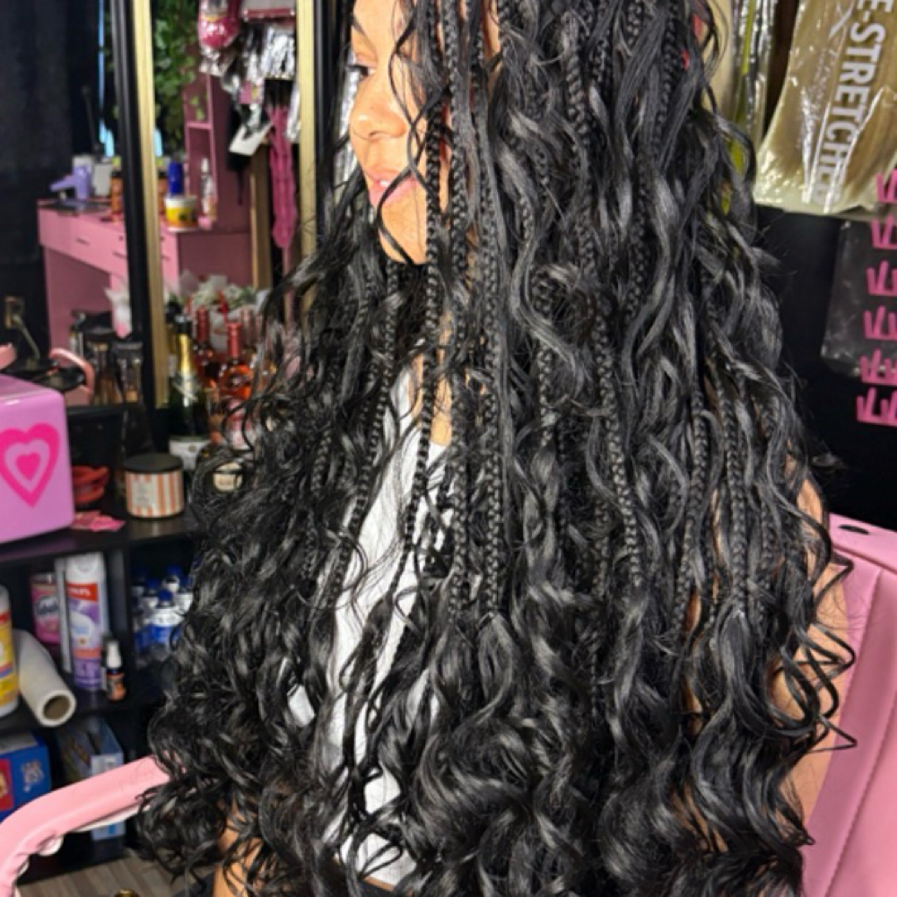French Curl Braids at Afrokreyol braiding salon in Plantation, FL