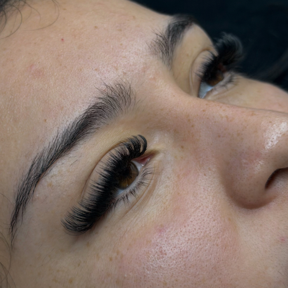 Mega Volume Fill at Deluxe Beauty Bar in Orem, UT