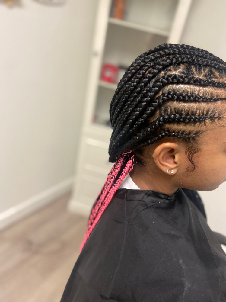 Freestyle Feed In W/knotless