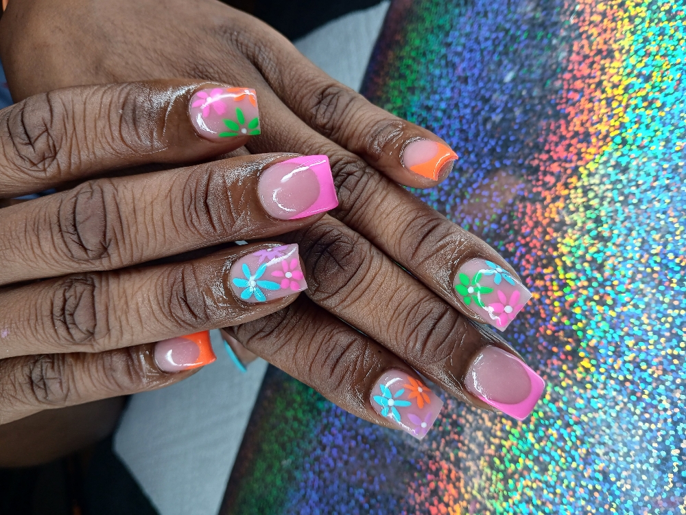 Manicure Services at Nailz By Raquel in Flint, MI