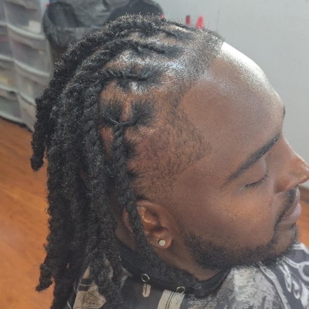 Dreads at Ready For The World 🌍 Salon in Amarillo, TX