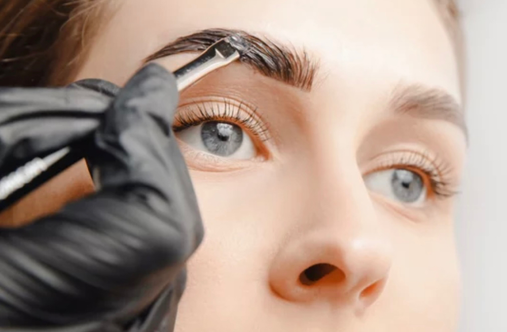 Brow Tint
