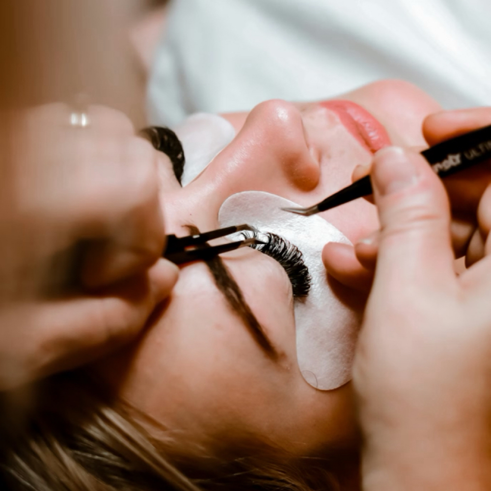 Lash Extension Hybrid Full Set at Signature A Aesthetics in Menomonie, WI