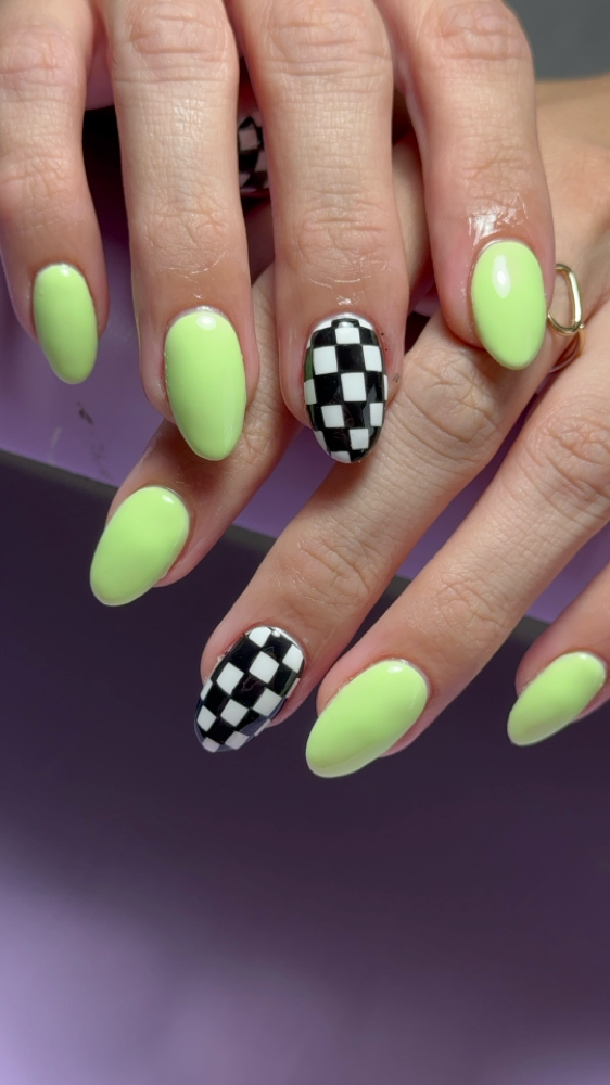 Simple Nail Art