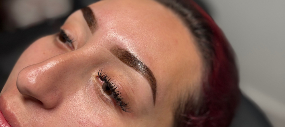 The Luxx Sculpt & Tint
