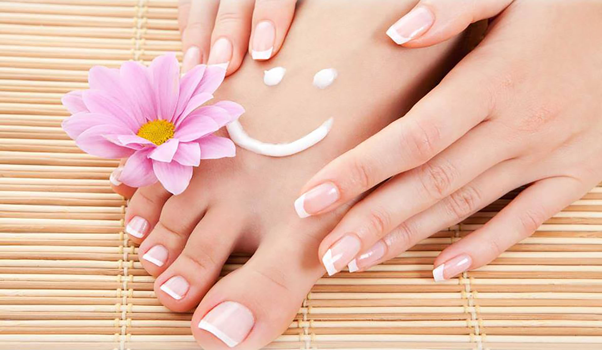 REGULAR Manicure and Pedicure