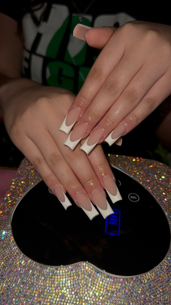 French Nails