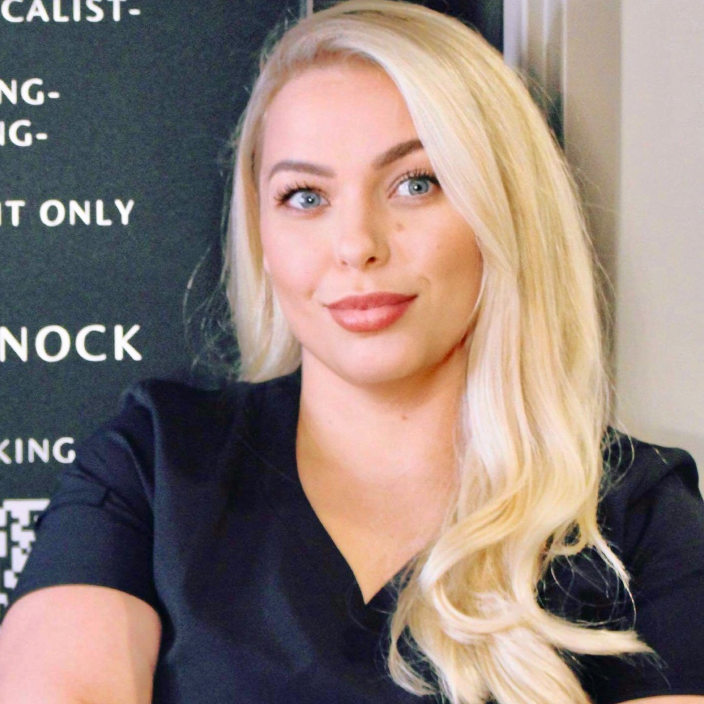 Full Butt at House of Wax Tampa in Tampa, FL