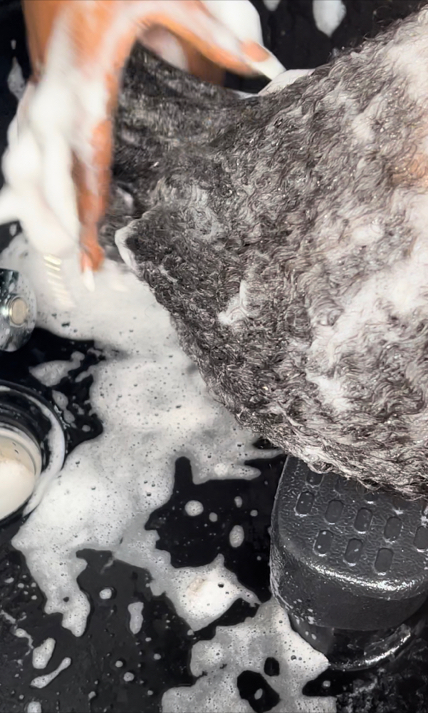 Shampoo with Blowdry