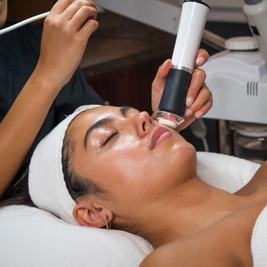 Oxygen Glow Facial