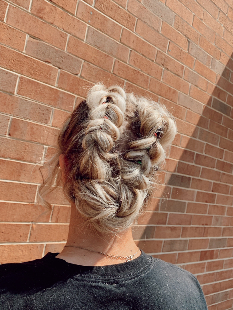 Formal / Updo