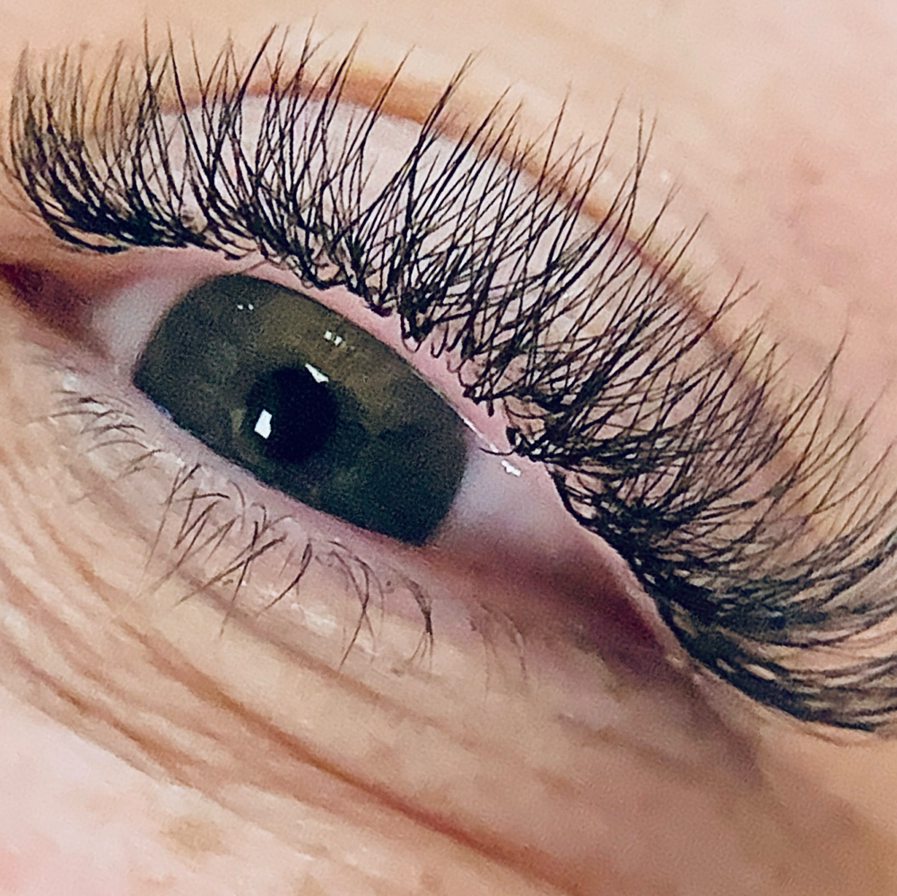 Volume Lash Extensions