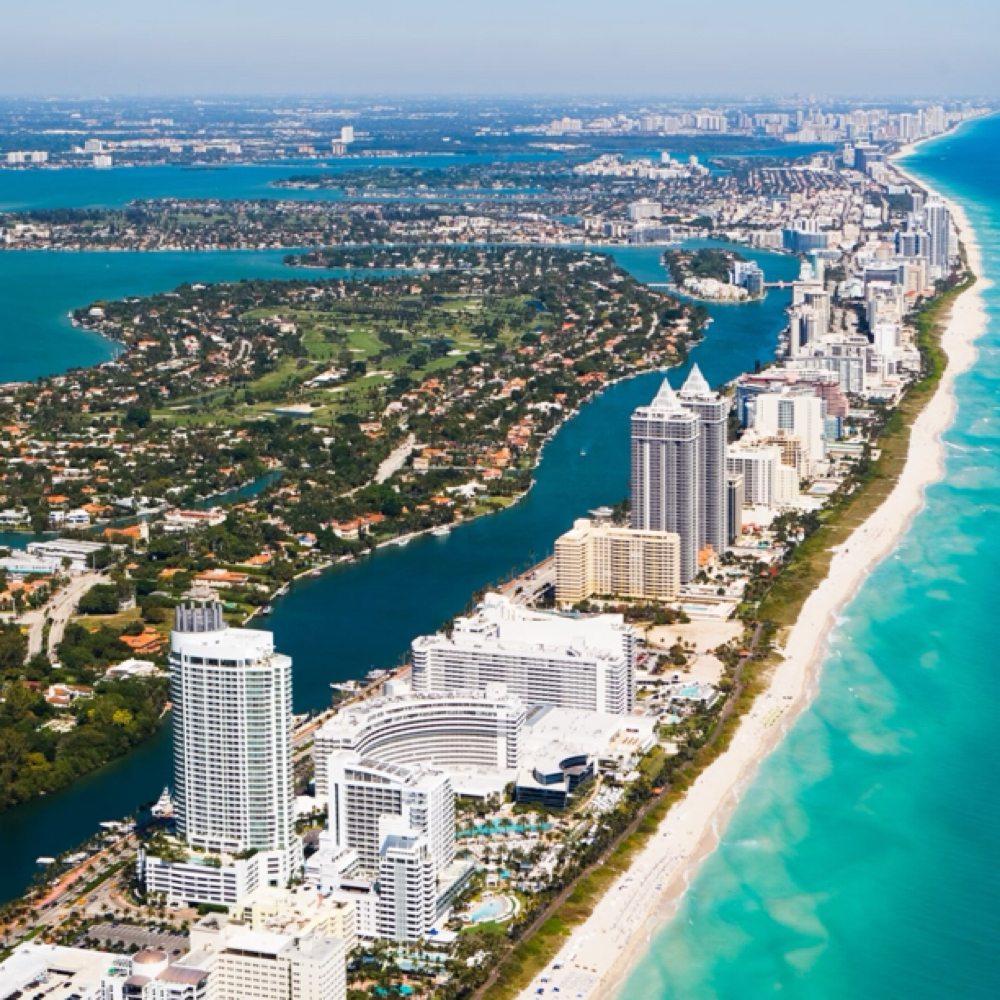 VIP House Call Service at Luxury Hair Extensions Miami in Miami, FL
