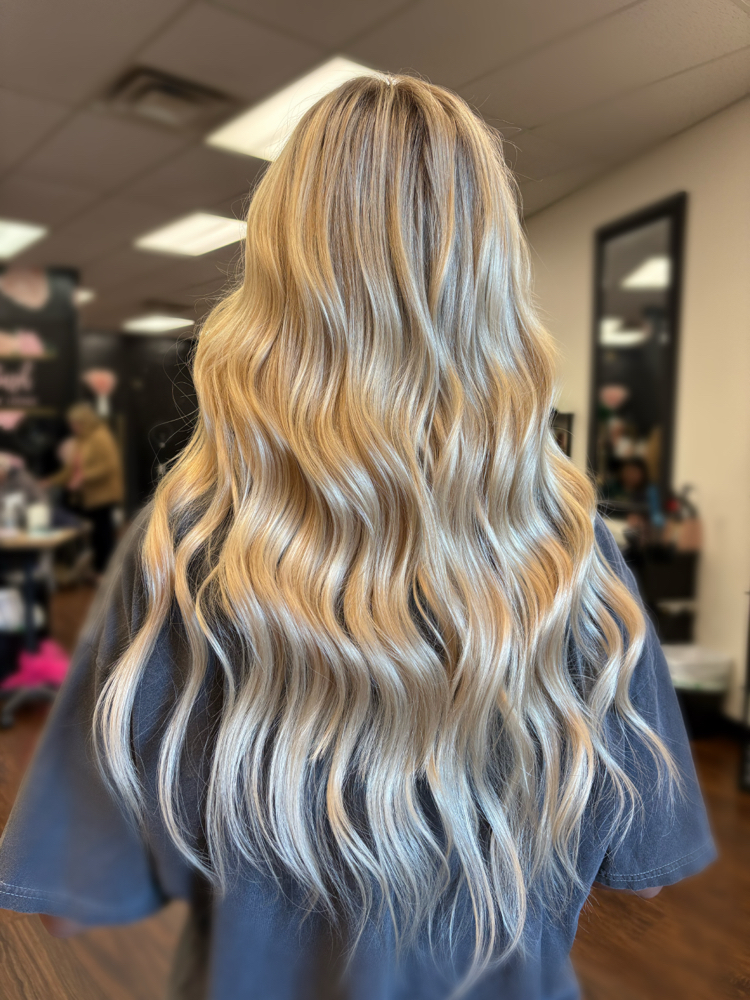 Weekly Blowout🥰🥰