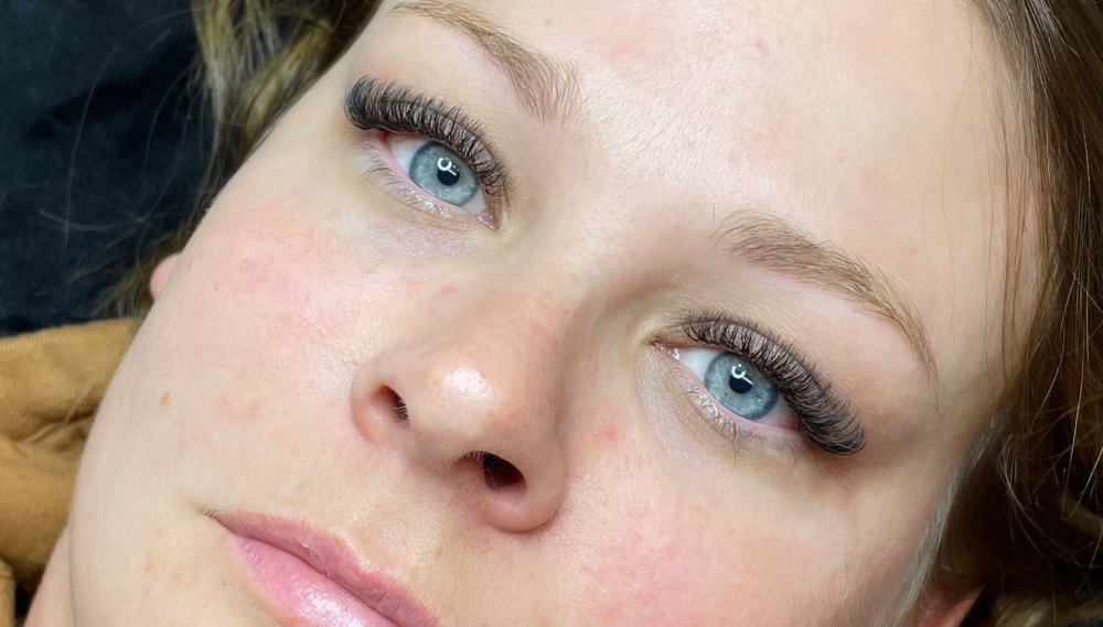 90 minute lash fill - 3 week fill