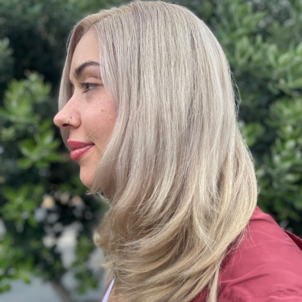 Platinum Card Retouch - Roots Only at Mane Magick by Tara in San Diego, CA