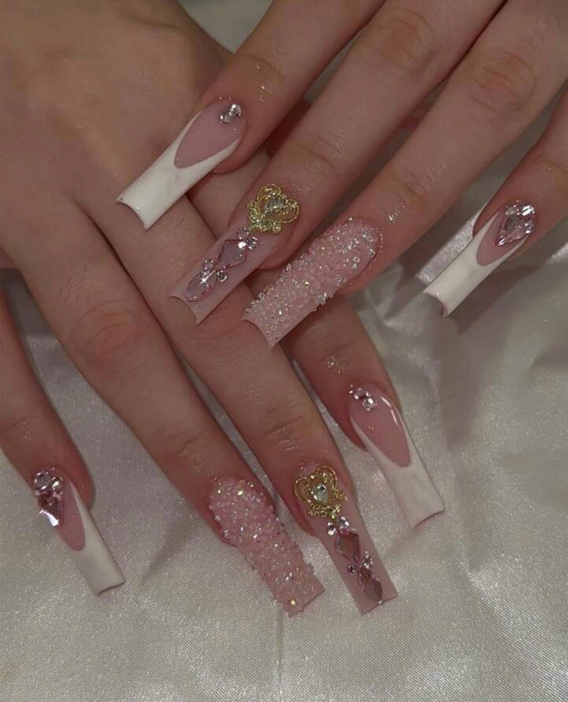 French/ Cateyes/ Chrome/ Design at Grandeur Spa in Merchantville, NJ