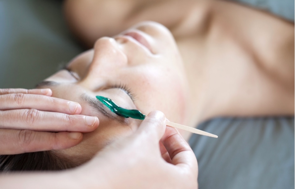 Eyebrow Wax