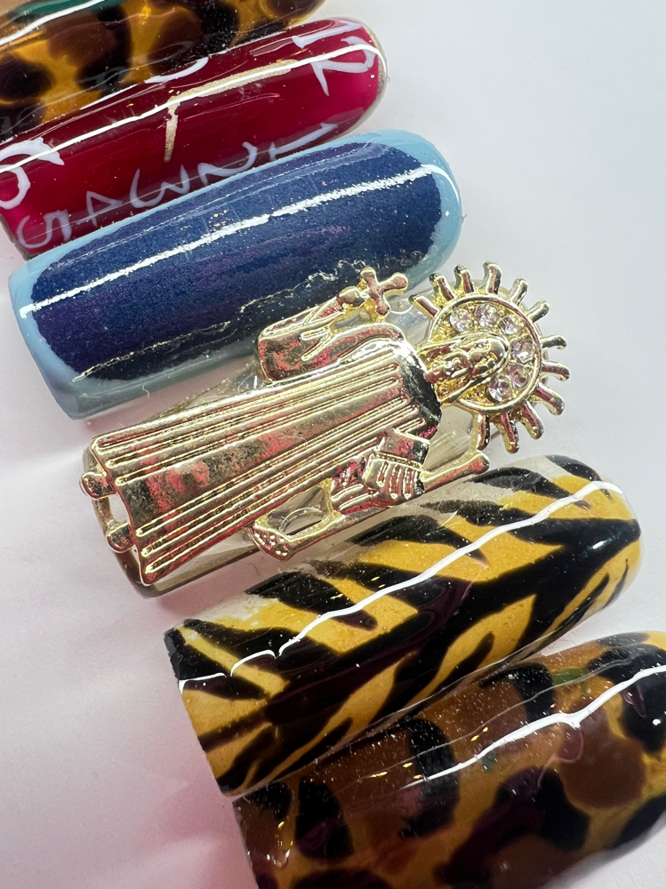 Press-On Nail Consultation