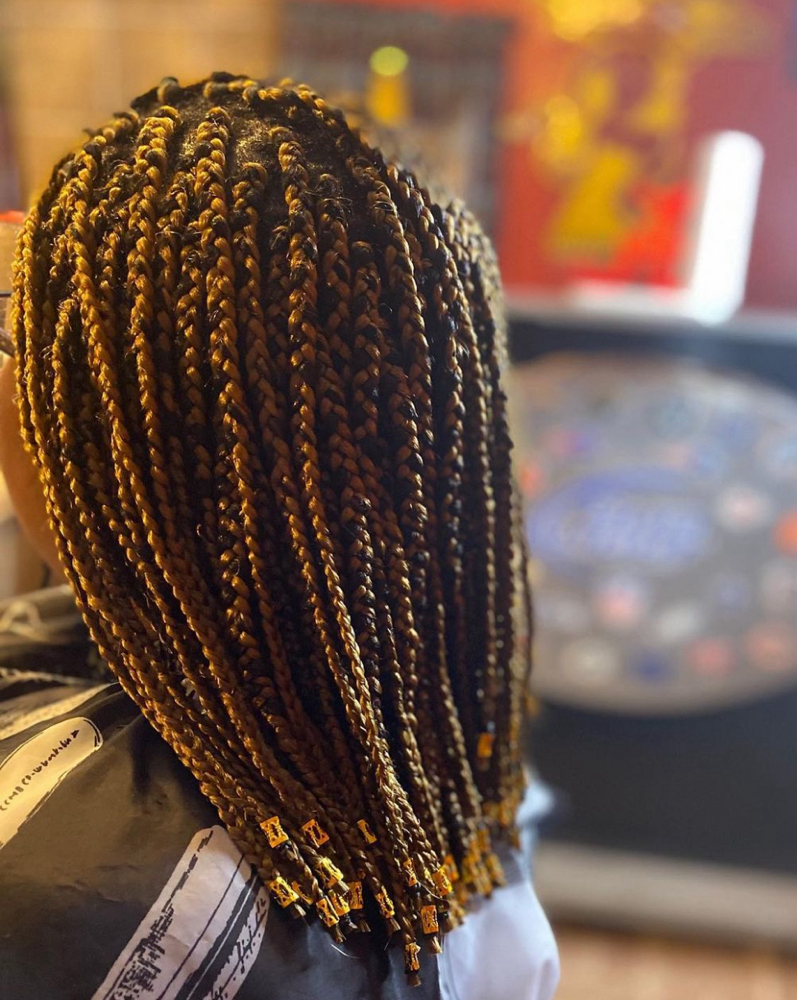 Bob Box Braids are Knotless