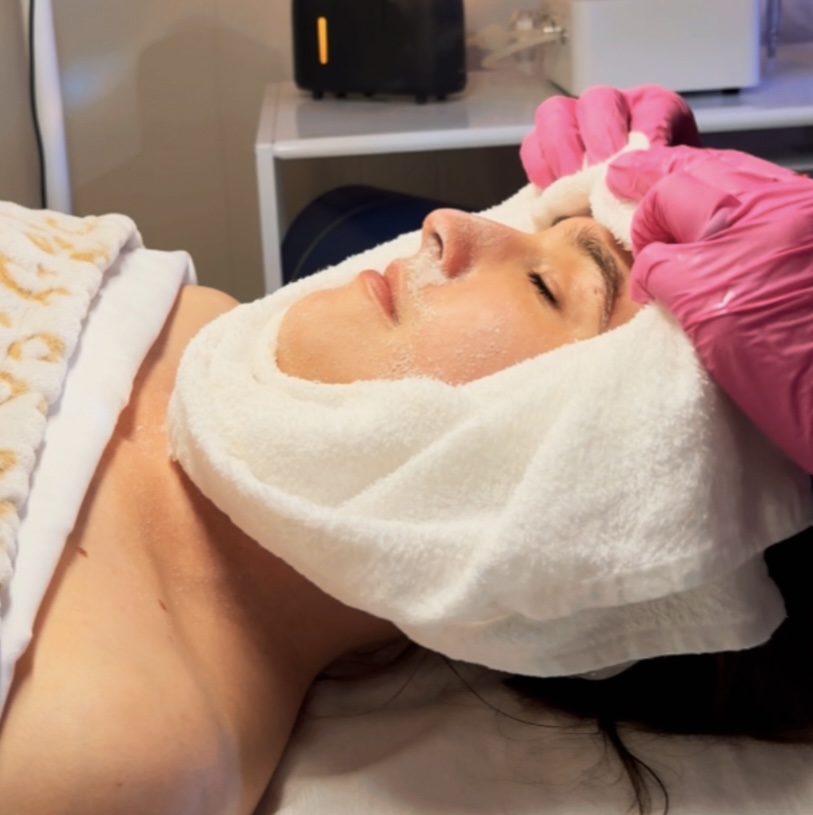 Express European Facial