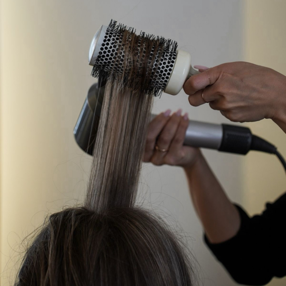 Blowout at GOLDN HAIR STUDIO in San Antonio, TX