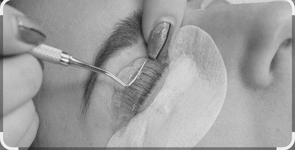 Eyelashes Lift