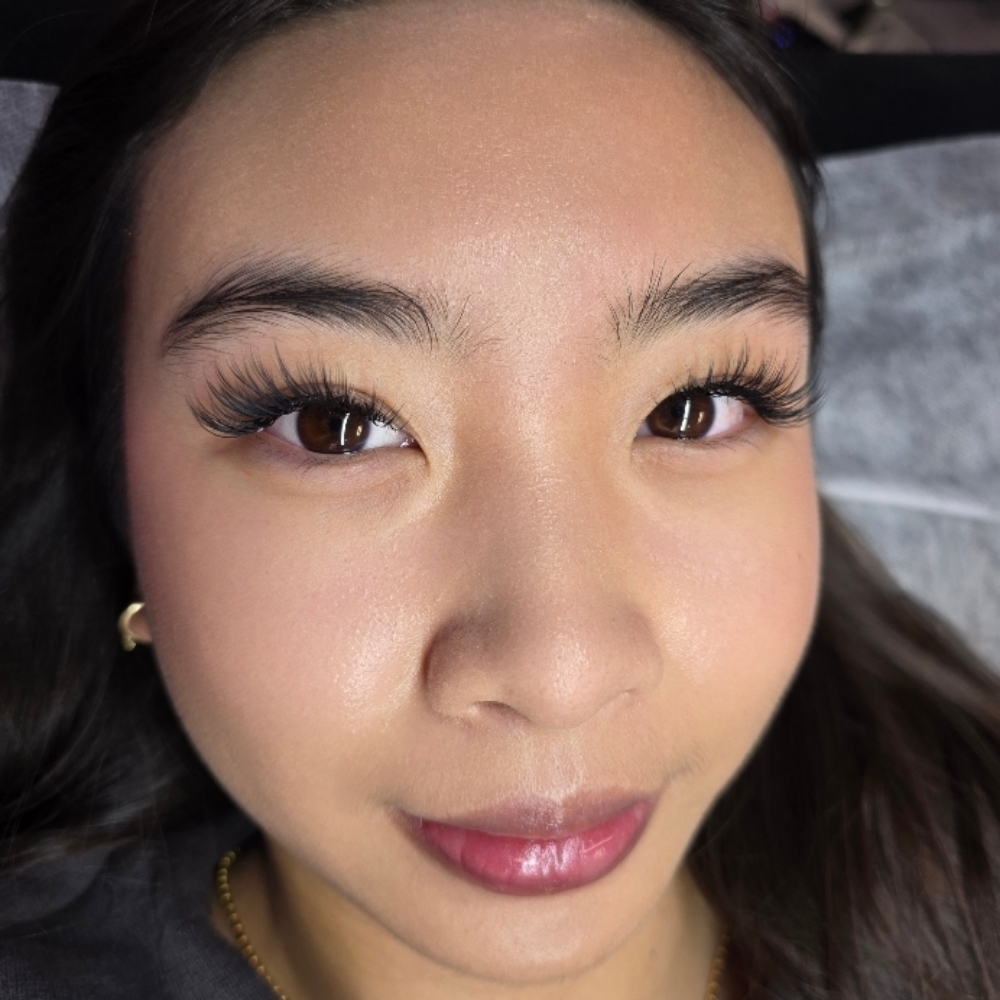 Designed Wet Set Full Set(popular) at LASHME Uyen Beauty Studio in San Diego, CA