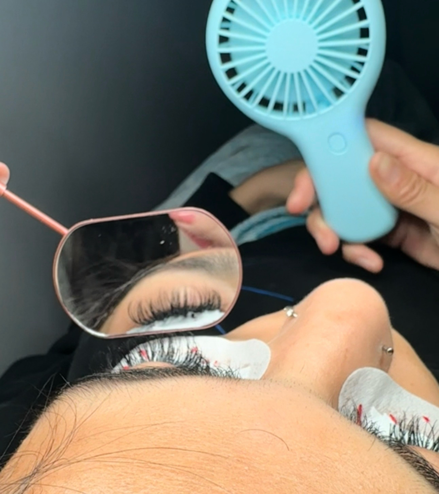 Lash Services at LuxBeautique in Pawtucket, RI