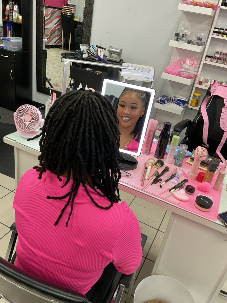 💕 1 on 1 “Make Up Class” 💕 at LeAnna Nailz in Cincinnati, OH