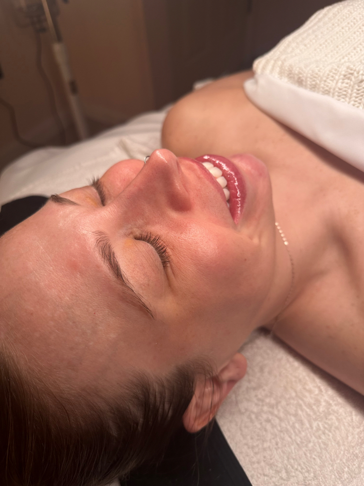 Signature Facial