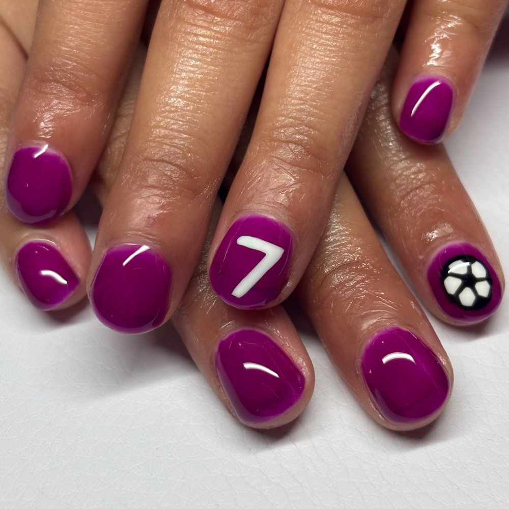 Kids Gel Manicure (age 12&below)