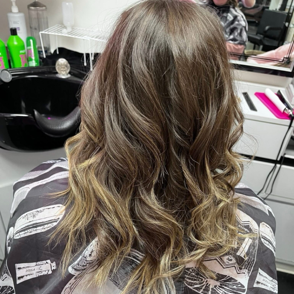 Women's Haircut + Full Style at Jaylin's Beauty Room in Wapakoneta, OH